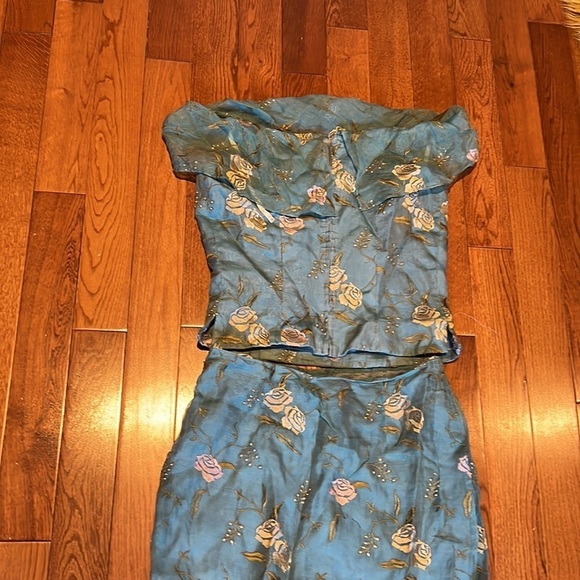 Sheme Bloom Peter Noviello Chetta B Silk Embroidered corset skirt blouse Sz 10 - Picture 13 of 13